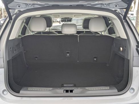New 2026 Lincoln Nautilus Reserve AWD/4WD image 13