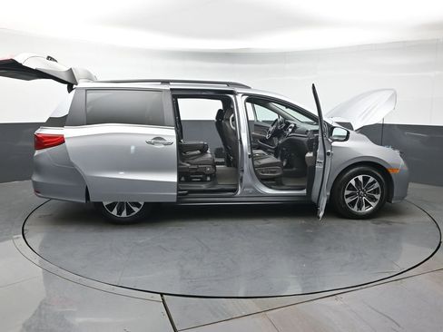 Used 2022 Honda Odyssey EX-L image 50
