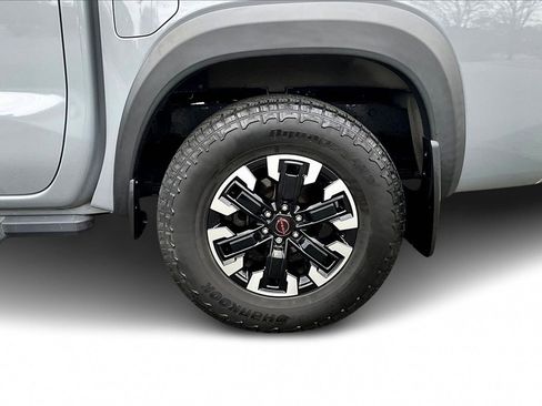 Used 2022 Nissan Frontier PRO-4X w/ Off-Road Protection Package image 33