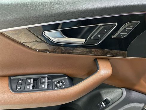 Used 2018 Audi Q7 3.0T Prestige w/ Prestige Package image 13