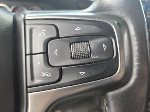 Used 2021 Chevrolet Tahoe Z71 w/ Rear Media and Nav Package image 12