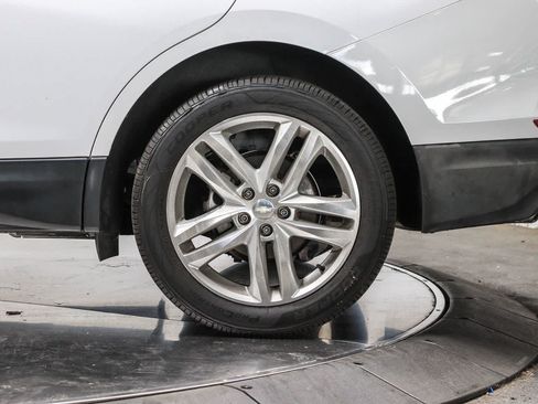Used 2019 Chevrolet Equinox Premier AWD/4WD image 10