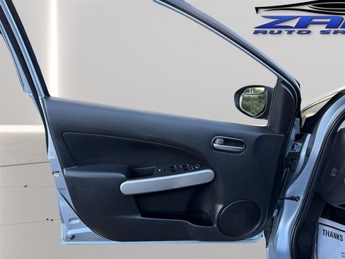 Used 2013 MAZDA MAZDA2 Sport image 15