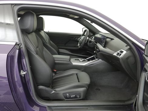 Certified 2025 BMW 230i xDrive Coupe w/ Premium Package AWD/4WD image 17