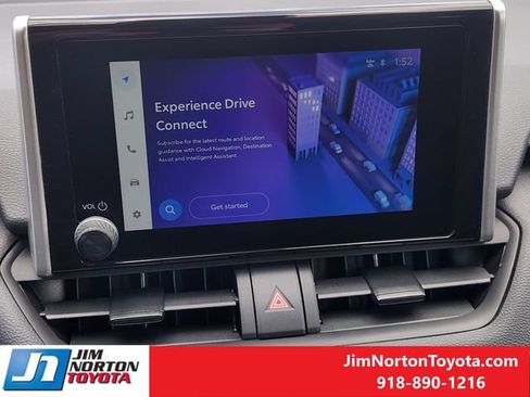 Used 2025 Toyota RAV4 XLE FWD image 18