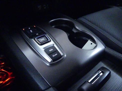 Used 2020 Honda Ridgeline Sport image 16