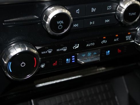 Used 2023 Ford F150 Lariat w/ Equipment Group 502A High AWD/4WD image 50