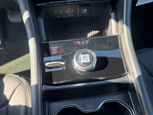 New 2026 Jeep Grand Cherokee Limited image 15