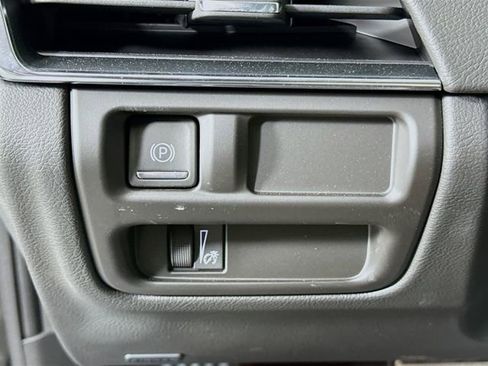 Used 2025 Cadillac CT5 Sport w/ Technology Package image 10