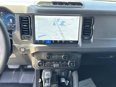 New 2025 Ford Bronco Badlands w/ Sasquatch Package AWD/4WD image 27