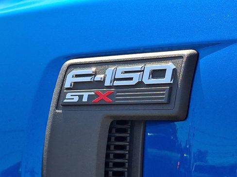 Certified 2021 Ford F150 XL w/ STX Appearance Package AWD/4WD image 31