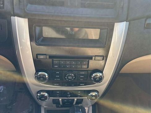 Used 2010 Mercury Milan Premier image 26