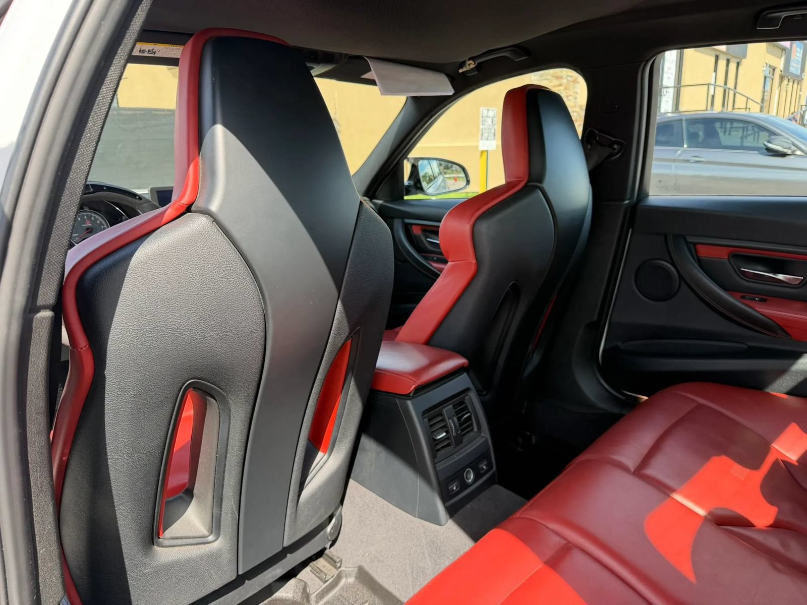Used 2015 BMW M3 RWD image 12