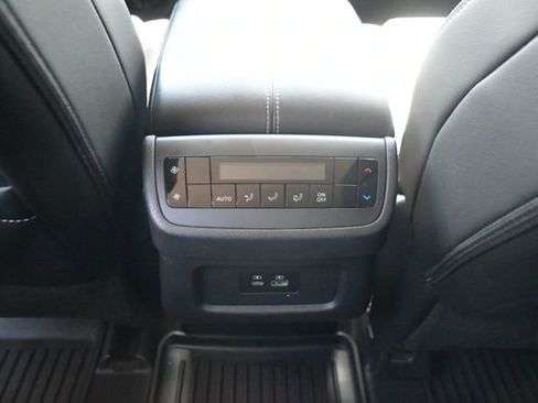 Used 2023 Nissan Pathfinder SL w/ Lighting Package (N92) AWD/4WD image 12