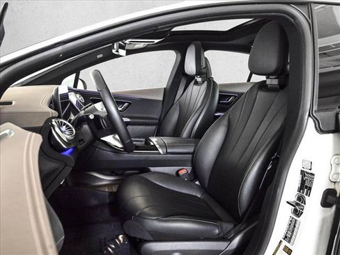 Used 2023 Mercedes-Benz EQE 350+ 4MATIC Sedan image 18