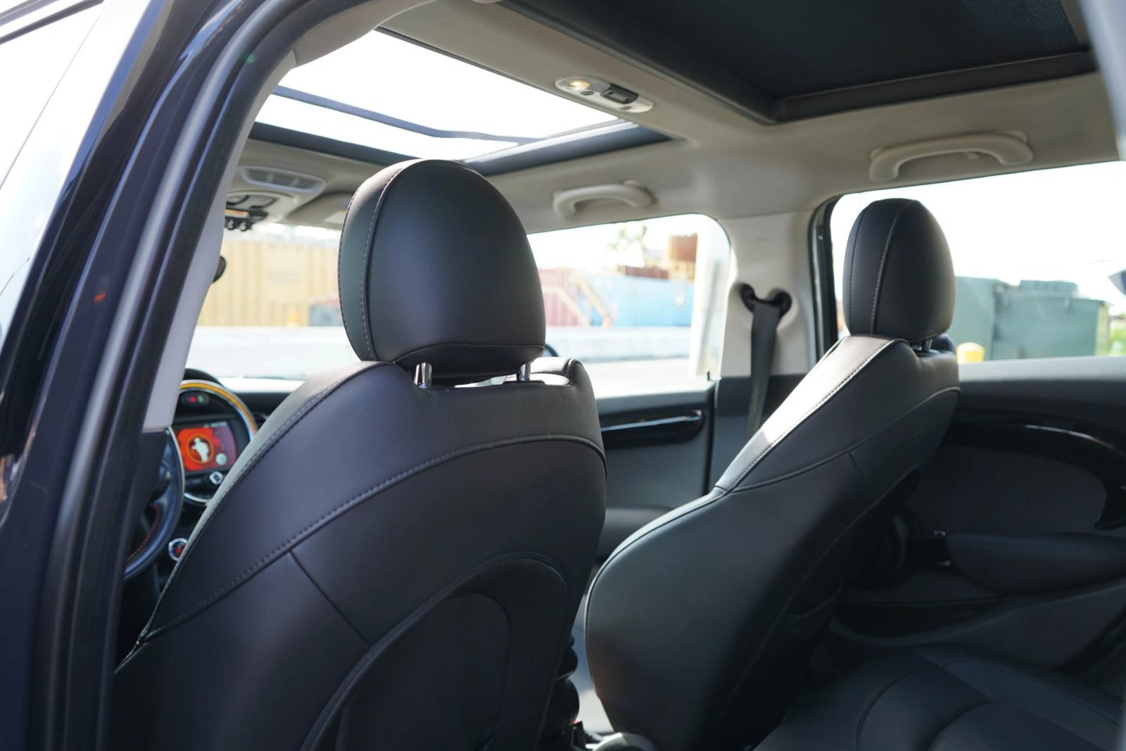 Used 2019 MINI Cooper S FWD image 15
