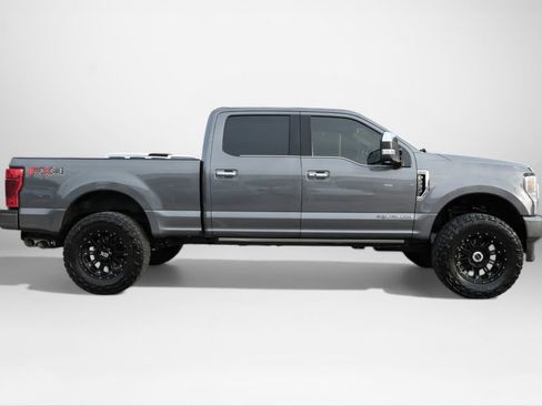 Used 2021 Ford F250 Platinum w/ FX4 Off-Road Package image 5