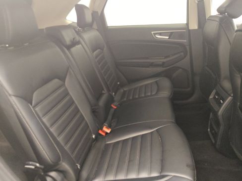 Used 2024 Ford Edge SEL image 19