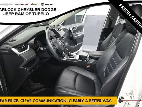 Used 2019 Toyota RAV4 XLE Premium w/ Cold Weather Package FWD image 12
