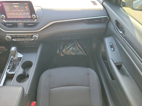 Certified 2025 Nissan Altima 2.5 S image 15