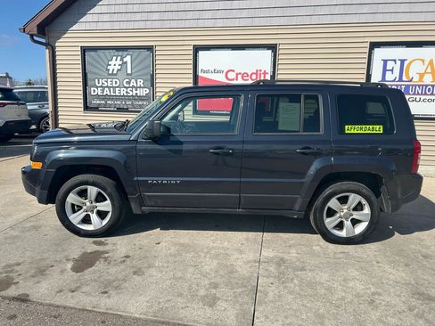 Used 2014 Jeep Patriot Latitude image 8