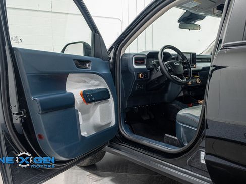 Used 2024 Ford Maverick XLT w/ Equipment Group 300A Standard image 9