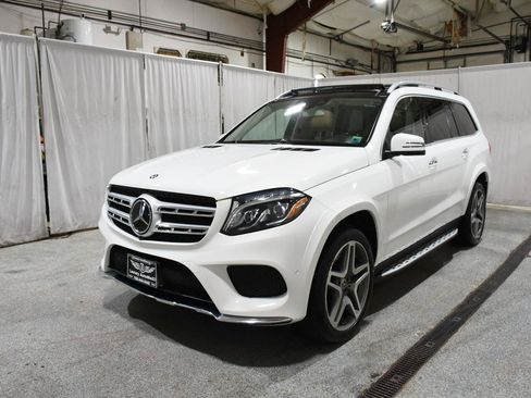 Used 2017 Mercedes-Benz GLS 550 4MATIC image 27