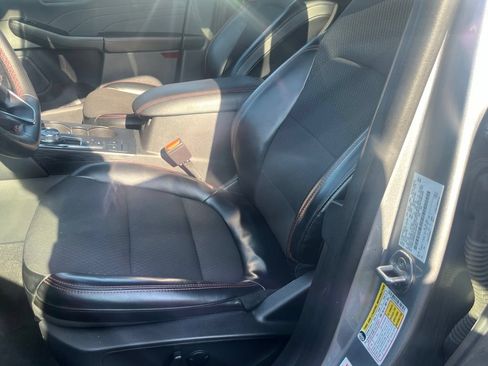 Used 2024 Ford Escape ST-Line FWD image 4