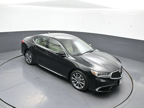 Used 2018 Acura TLX V6 w/ Technology Package FWD image 36