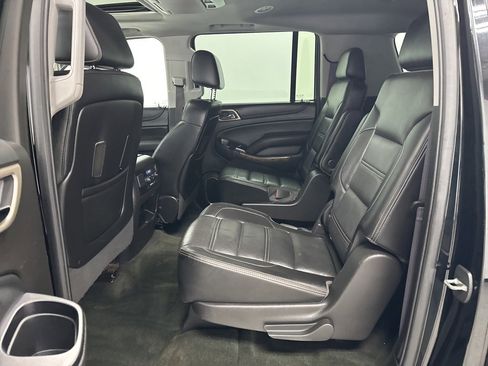 Used 2016 GMC Yukon XL Denali image 21