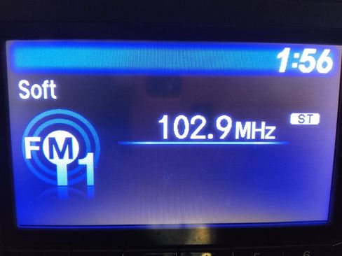 Used 2017 Honda Pilot LX image 25