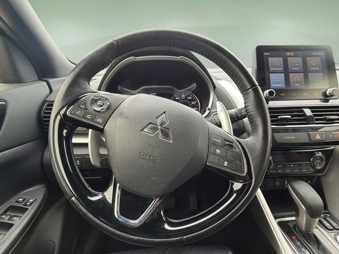 Used 2024 Mitsubishi Eclipse Cross SE AWD/4WD image 9
