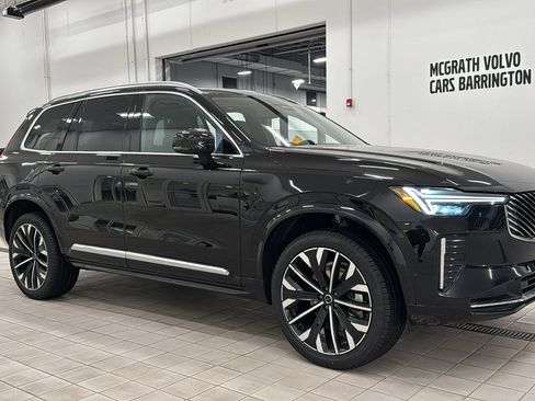 Used 2026 Volvo XC90 B6 Plus w/ Protection Package Premier image 3