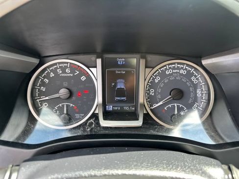Certified 2023 Toyota Tacoma SR5 RWD image 33