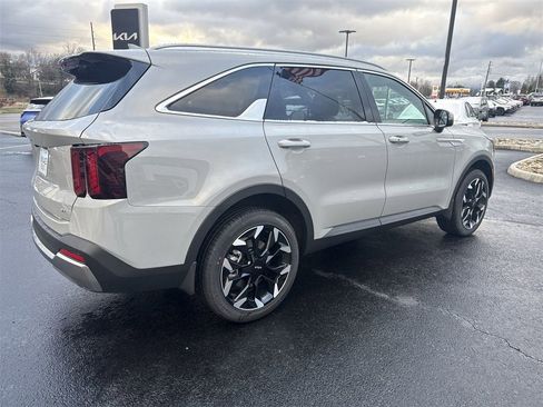 New 2026 Kia Sorento EX image 4