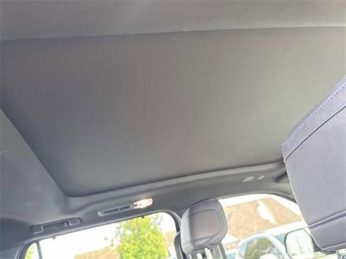 Used 2025 Toyota Sequoia Platinum image 13