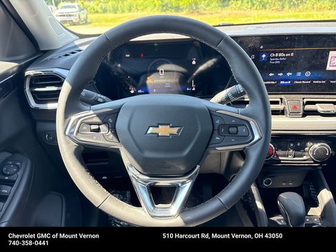 New 2026 Chevrolet TrailBlazer LT w/ LT Cold Weather Package FWD image 18