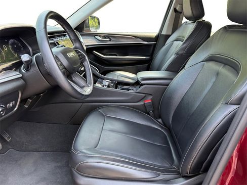 Certified 2021 Jeep Grand Cherokee L Limited image 9