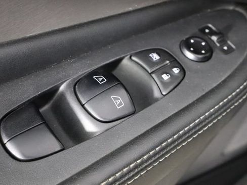 Used 2021 Nissan Murano S AWD/4WD image 20