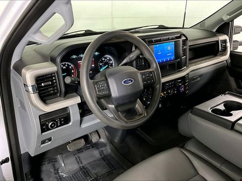 Used 2023 Ford F250 XL w/ FX4 Off-Road Package image 13
