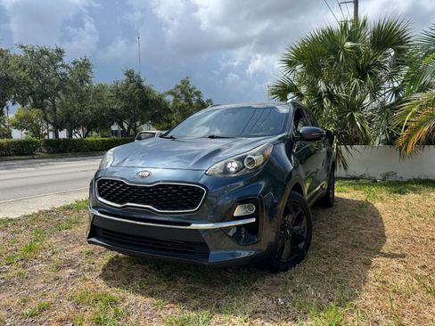 Used 2020 Kia Sportage S FWD image 1