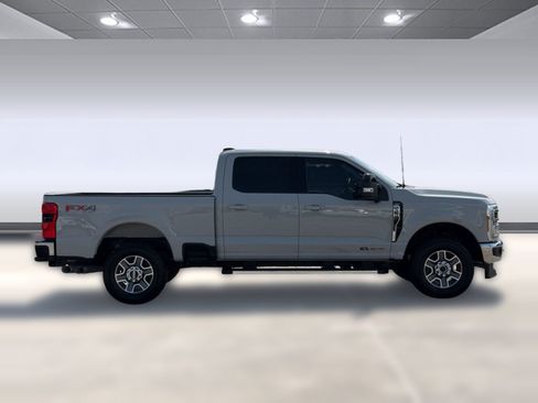 Used 2026 Ford F250 Lariat w/ FX4 Off-Road Package AWD/4WD image 7