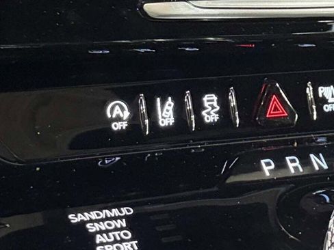 New 2025 Jeep Wagoneer Series II image 39