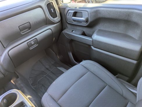 Certified 2024 Chevrolet Silverado 2500 Custom image 16