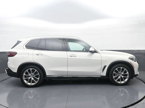 Used 2023 BMW X5 xDrive40i w/ Luxury Seating Package AWD/4WD image 8