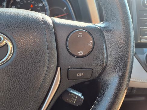 Used 2014 Toyota RAV4 Limited FWD image 16