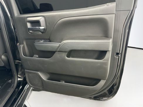 Used 2018 Chevrolet Silverado 1500 LT w/ All Star Edition AWD/4WD image 31