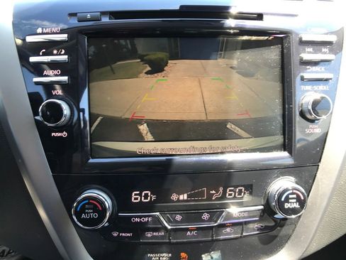 Used 2024 Nissan Murano SV w/ SV Midnight Edition Package AWD/4WD image 24
