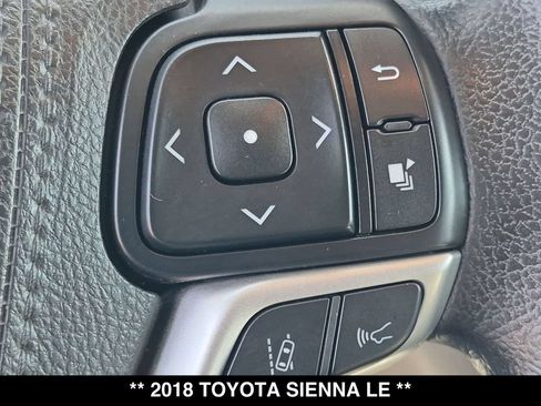 Used 2018 Toyota Sienna LE w/ Carpet Mat Package FWD image 6