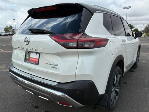 Certified 2021 Nissan Rogue Platinum AWD/4WD image 6